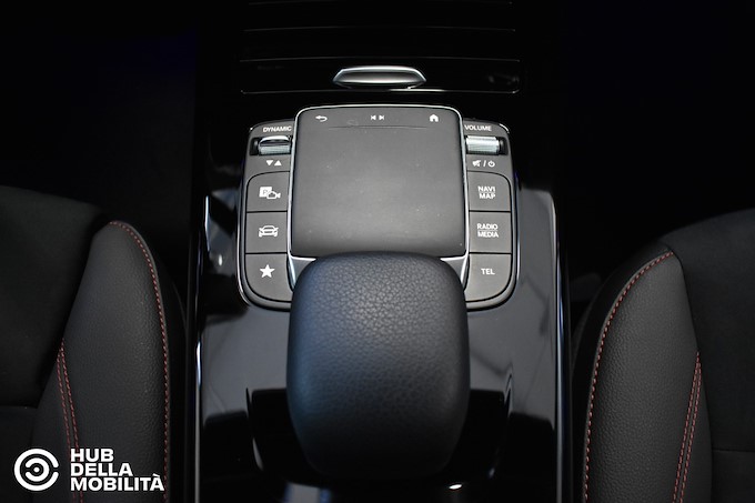 MERCEDES-BENZ CLA 200 d Automatic Shooting Brake Premium